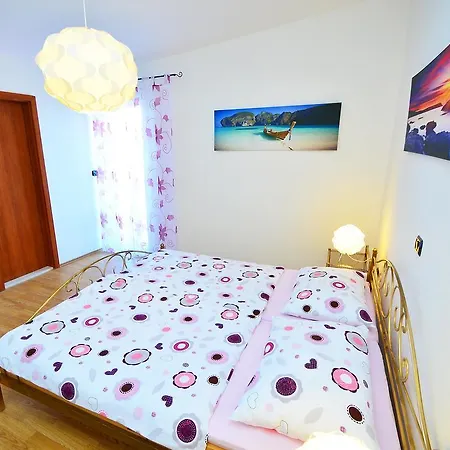 Apartment Sunce.2 Rogoznica (Sibenik-Knin)